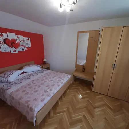 Diana Vinisce Apartment