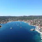 Pensjonat Diana Vinisce 3*